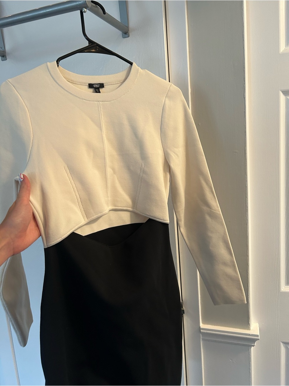 Express Off-White Ribbed Formal Dress - Picture 4 of 6